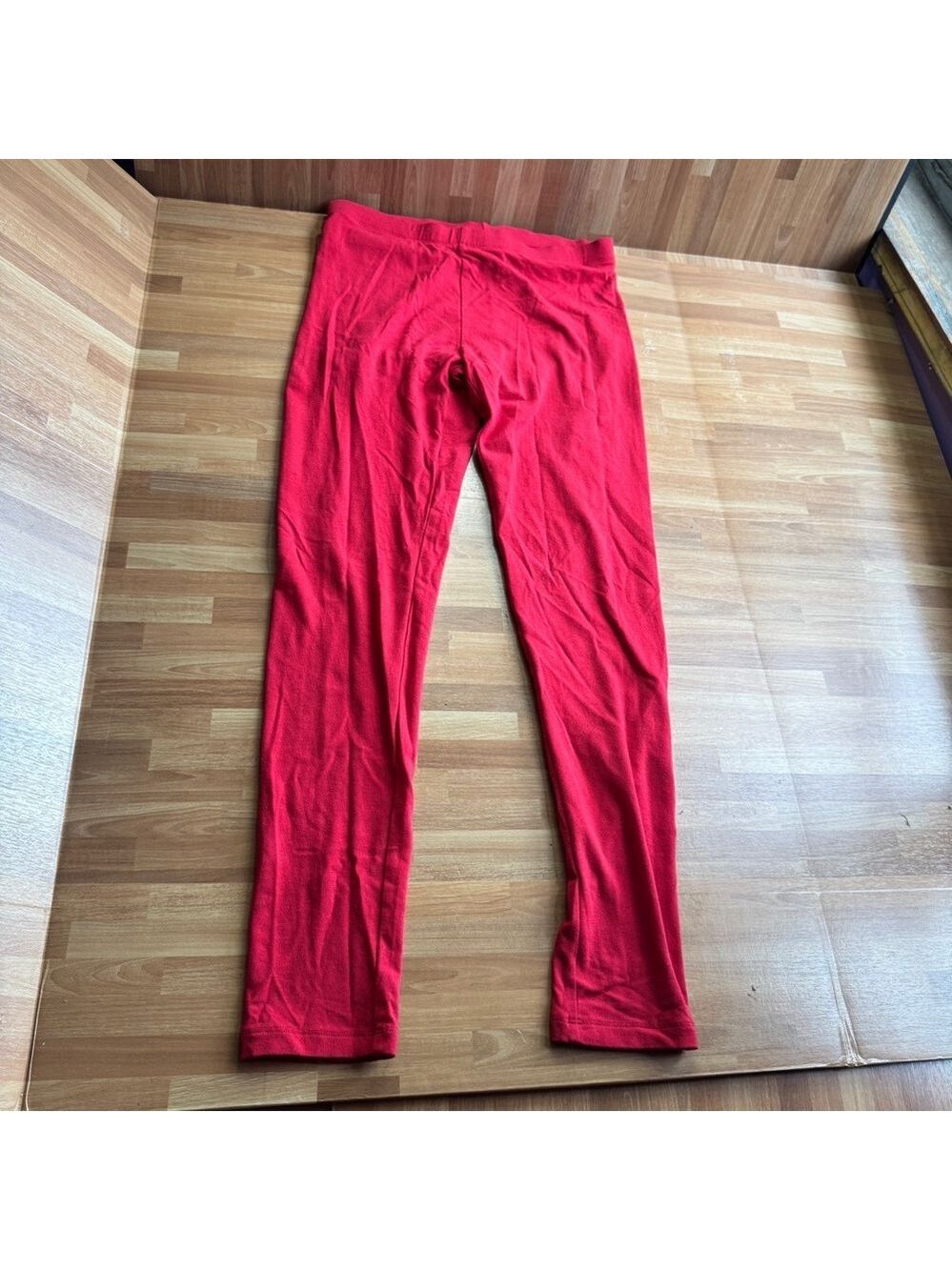Red ladies leggings size small